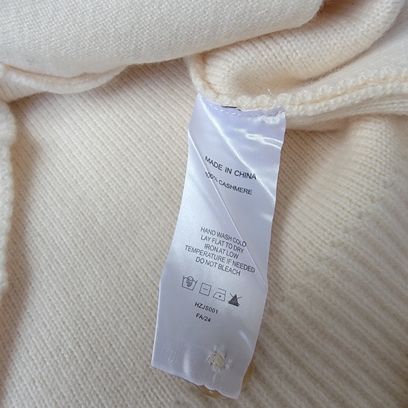 NWT Quince 100% Mongolian Cashmere Structured Cardigan, Ivory M ✨🤍 - Picture 4 of 9